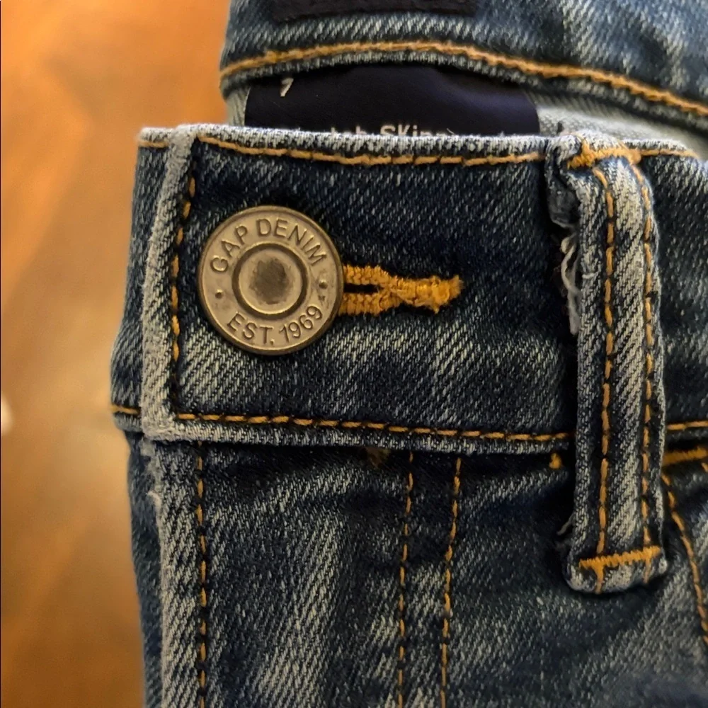 GAP Boys Stretch Skinny Jeans— Size 7